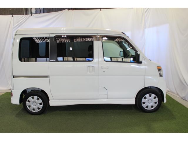 アトレーワゴンカスタムターボＲ認定中古車　ＡＴ　ＣＤラジオ　オートエアコン　キーレスエントリー　電動格納ミラー　ドアバイザー　ハロゲンヘッドライト　セキュリティーアラーム　パネルシフト　パワーウインドウ　パワーステアリング（香川県）の中古車