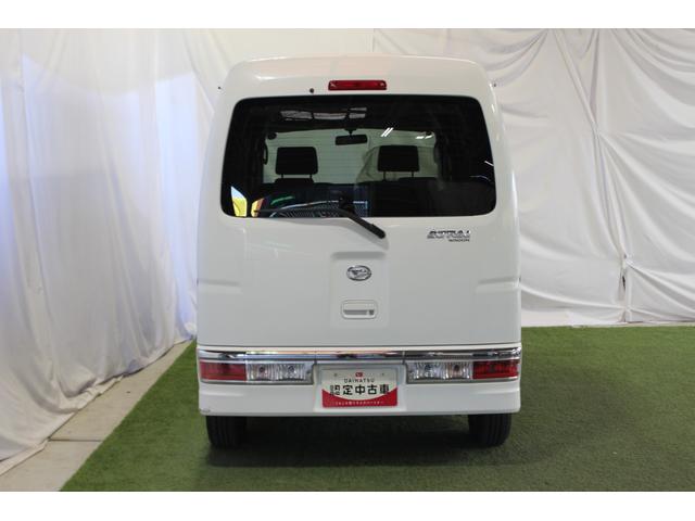 アトレーワゴンカスタムターボＲ認定中古車　ＡＴ　ＣＤラジオ　オートエアコン　キーレスエントリー　電動格納ミラー　ドアバイザー　ハロゲンヘッドライト　セキュリティーアラーム　パネルシフト　パワーウインドウ　パワーステアリング（香川県）の中古車