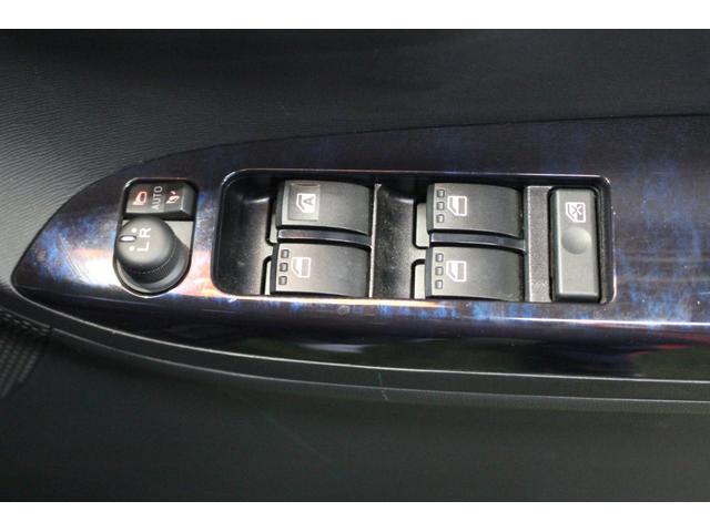 タントカスタムＲＳ　トップエディションＳＡIII認定中古車　ＣＶＴ　ナビ　バックカメラ　　ＥＴＣ　キーフリーシステム　オートエアコン　ステアリングスイッチ　両側パワースライドドア　スマートアシスト　電動格納ミラー　ＬＥＤヘッドライト　オートライト（香川県）の中古車