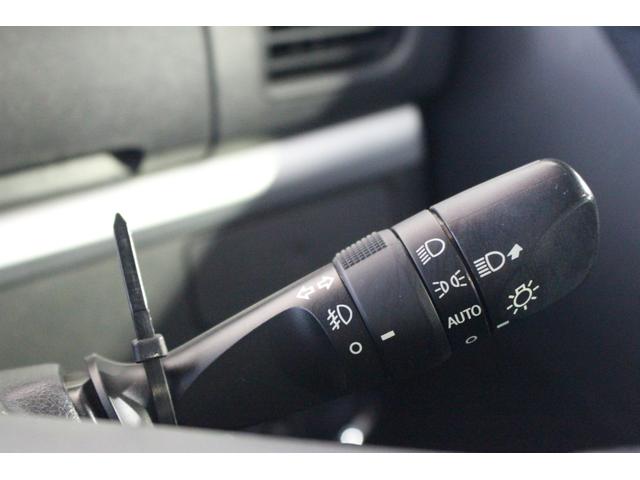 タントカスタムＲＳ　トップエディションＳＡIII認定中古車　ＣＶＴ　ナビ　バックカメラ　　ＥＴＣ　キーフリーシステム　オートエアコン　ステアリングスイッチ　両側パワースライドドア　スマートアシスト　電動格納ミラー　ＬＥＤヘッドライト　オートライト（香川県）の中古車