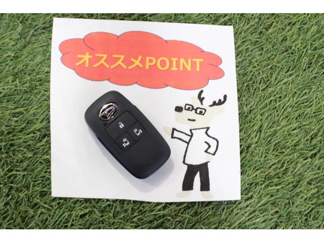 タントカスタムＲＳ認定中古車　ＣＶＴ　ディスプレイオーディオ　バックカメラ　ステアリングスイッチ　シートヒーター　助手席ピラーレス　アルミホイール　ラゲージボックス　サンシェード　キーフリーシステム　オートエアコン（香川県）の中古車