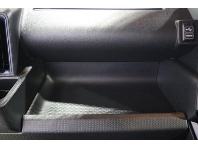 タントカスタムＸ認定中古車　ＣＶＴ　９インチディスプレイオーディオ　バックカメラ　キーフリーシステム　シートヒーター　ステアリングスイッチ　両側パワースライドドア　助手席側ピラーレス　ＬＥＤヘッドライト（香川県）の中古車