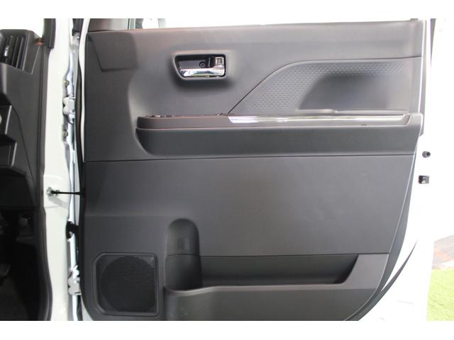 タントカスタムＲＳ認定中古車　ＣＶＴ　９インチディスプレイオーディオ　バックカメラ　キーフリーシステム　シートヒーター　両側パワースライドドア　助手席側ピラーレス　オートライト　ＬＥＤヘッドライト　オートエアコン（香川県）の中古車