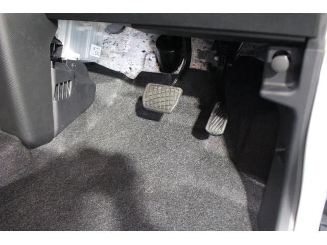 タントカスタムＲＳ認定中古車　ＣＶＴ　９インチディスプレイオーディオ　バックカメラ　キーフリーシステム　シートヒーター　両側パワースライドドア　助手席側ピラーレス　オートライト　ＬＥＤヘッドライト　オートエアコン（香川県）の中古車