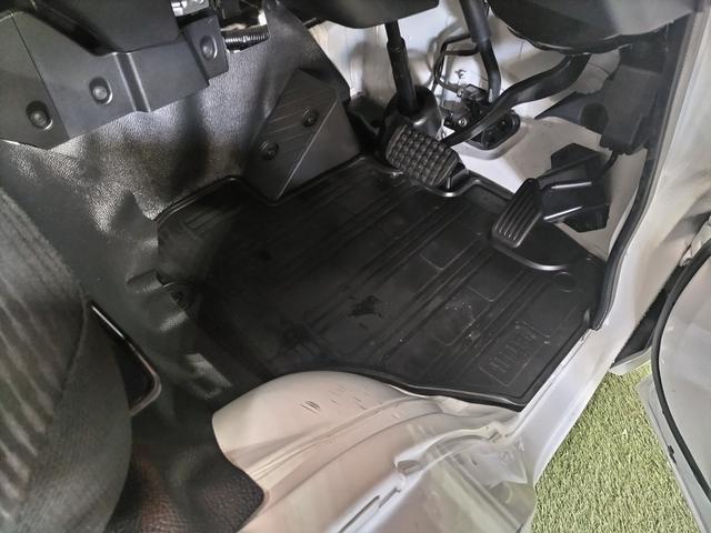 ハイゼットトラックＥＸＴ認定中古車　ＣＶＴ　キーフリーシステム　マニュアルエアコン　スマートアシスト　コーナーセンサー　電動格納ミラー　ドアバイザー　ハロゲンヘッドライト　アイドリングストップ　パワーウインドウ（香川県）の中古車
