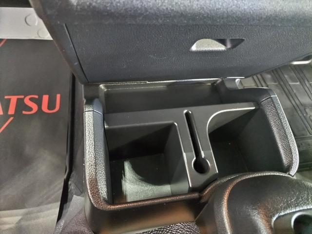 ハイゼットトラックＥＸＴ認定中古車　ＣＶＴ　キーフリーシステム　マニュアルエアコン　スマートアシスト　コーナーセンサー　電動格納ミラー　ドアバイザー　ハロゲンヘッドライト　アイドリングストップ　パワーウインドウ（香川県）の中古車