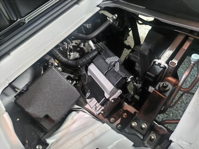 ハイゼットトラックＥＸＴ認定中古車　ＣＶＴ　キーフリーシステム　マニュアルエアコン　スマートアシスト　コーナーセンサー　電動格納ミラー　ドアバイザー　ハロゲンヘッドライト　アイドリングストップ　パワーウインドウ（香川県）の中古車