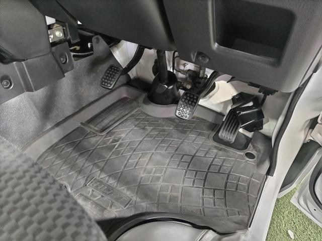 ハイゼットトラックEXT認定中古車 5速MT キーレスエントリー ハロゲンヘッドライト ドアバイザー パワーウインドウ パワーステアリング スペアタイヤ マニュアルエアコン 最大積載量350kg(香川県)の中古車