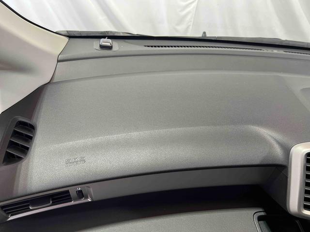 フリードハイブリッドジャストセレクション認定中古車　ＣＶＴ　ナビ　バックカメラ　　ＥＴＣ　キーフリーシステム　オートエアコン　ステアリングスイッチ　両側パワースライドドア（香川県）の中古車