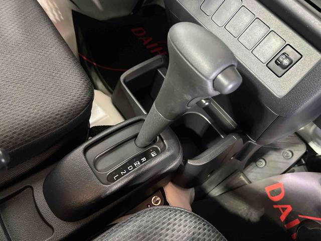 ハイゼットトラックスタンダード エアコン・パワステレス認定中古車 AT CDラジオ マニュアルエアコン ハロゲンヘッドライト ドアバイザー(香川県)の中古車