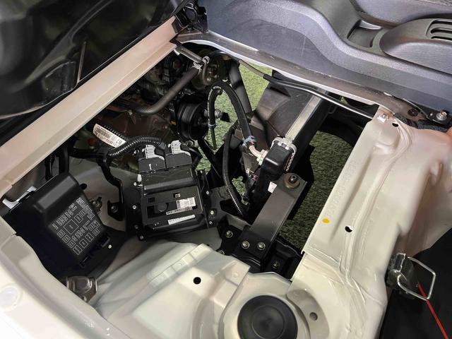 ハイゼットトラックスタンダード エアコン・パワステレス認定中古車 AT CDラジオ マニュアルエアコン ハロゲンヘッドライト ドアバイザー(香川県)の中古車