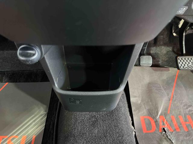 ムーヴカスタム　ＲＳ　ハイパーＳＡIIナビ　バックカメラ　ＥＴＣ　ステアリングスイッチ　キーフリーシステム　オートエアコン　認定中古車　ＣＶＴ　６６０（香川県）の中古車