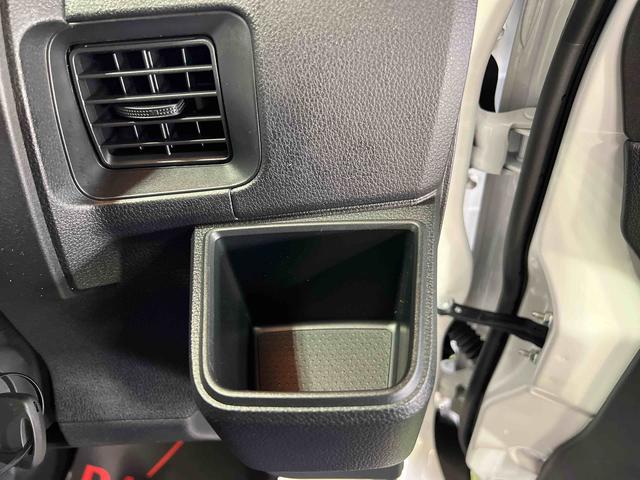 ハイゼットカーゴＤＸオートライト　キーレスエントリー　スマートアシスト　アイドリングストップ　マニュアルエアコン　認定中古車　ＣＶＴ　６６０（香川県）の中古車