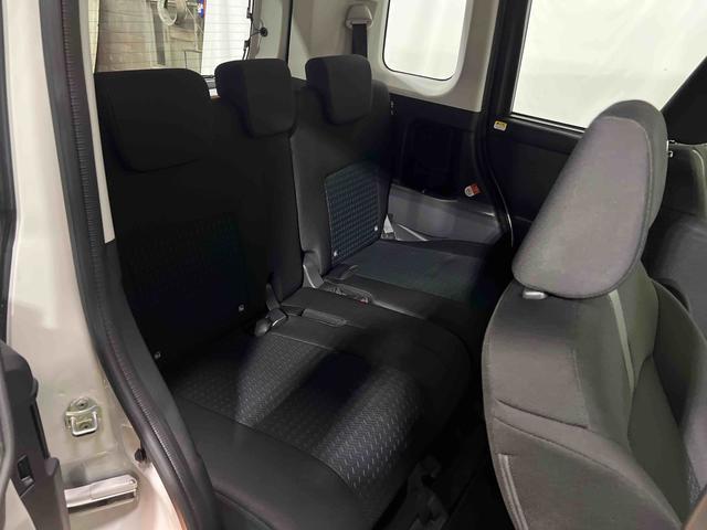 トールカスタムＧ純正ナビ　バックカメラ　キーフリーシステム　ステアリングスイッチ　電動格納ミラー　オートエアコン　両側パワースライドドア　認定中古車　ＣＶＴ　６６０（香川県）の中古車