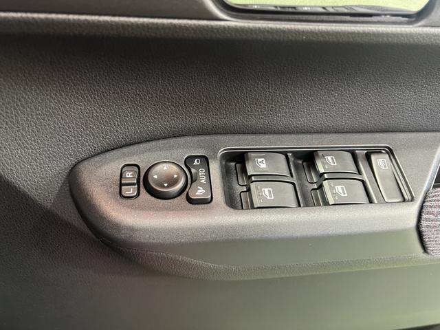 ムーヴＲＳ純正ナビ　ＴＶ　ドライブレコーダー　バックカメラ　ステアリングスイッチ　両側パワースライドドア　電動格納ミラー　オートエアコン　認定中古車　ＣＶＴ　６６０（香川県）の中古車