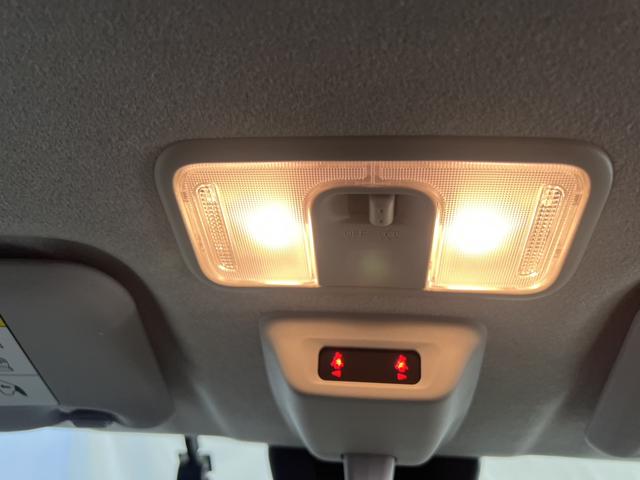 ムーヴＲＳ純正ナビ　ＴＶ　ドライブレコーダー　バックカメラ　ステアリングスイッチ　両側パワースライドドア　電動格納ミラー　オートエアコン　認定中古車　ＣＶＴ　６６０（香川県）の中古車