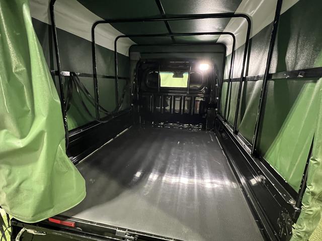 ハイゼットトラックエクストラキーフリーシステム　電動格納ミラー　オートライト　マニュアルエアコン　アイドリングストップ　取説・保証書付き　認定中古車　ＣＶＴ　４ＷＤ　６６０（香川県）の中古車