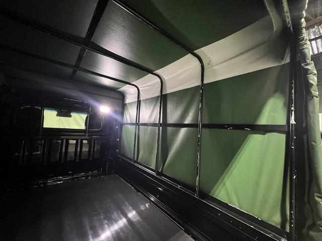 ハイゼットトラックエクストラキーフリーシステム　電動格納ミラー　オートライト　マニュアルエアコン　アイドリングストップ　取説・保証書付き　認定中古車　ＣＶＴ　４ＷＤ　６６０（香川県）の中古車