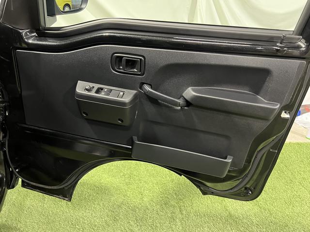 ハイゼットトラックエクストラキーフリーシステム　電動格納ミラー　オートライト　マニュアルエアコン　アイドリングストップ　取説・保証書付き　認定中古車　ＣＶＴ　４ＷＤ　６６０（香川県）の中古車