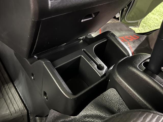 ハイゼットトラックエクストラキーフリーシステム　電動格納ミラー　オートライト　マニュアルエアコン　アイドリングストップ　取説・保証書付き　認定中古車　ＣＶＴ　４ＷＤ　６６０（香川県）の中古車