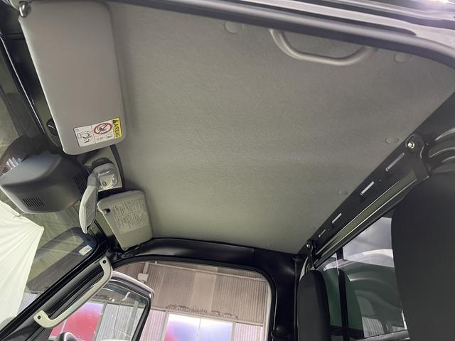 ハイゼットトラックエクストラキーフリーシステム　電動格納ミラー　オートライト　マニュアルエアコン　アイドリングストップ　取説・保証書付き　認定中古車　ＣＶＴ　４ＷＤ　６６０（香川県）の中古車