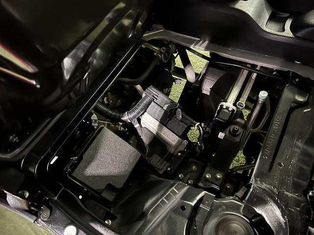 ハイゼットトラックエクストラキーフリーシステム　電動格納ミラー　オートライト　マニュアルエアコン　アイドリングストップ　取説・保証書付き　認定中古車　ＣＶＴ　４ＷＤ　６６０（香川県）の中古車