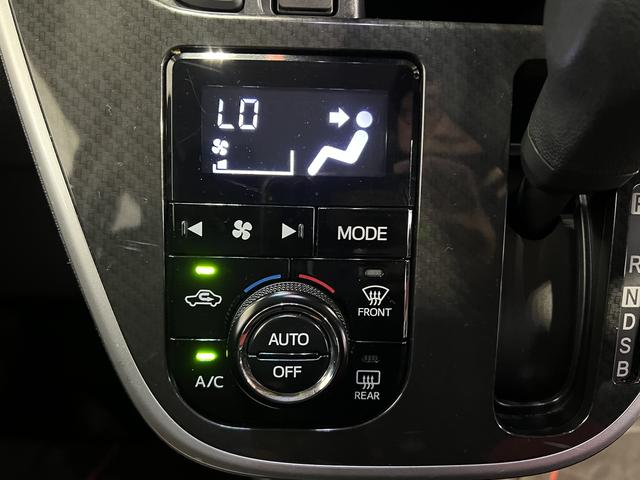 ムーヴカスタム　Ｘリミテッド　ＳＡIIIナビ　バックカメラ　ドライブレコーダー　ＥＴＣ　ステアリングスイッチ　キーフリーシステム　オートエアコン　電動格納ミラー　認定中古車　ＣＶＴ　６６０（香川県）の中古車