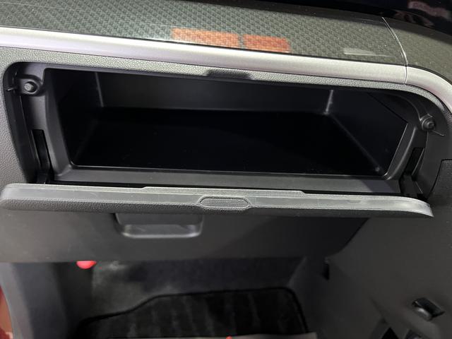 ムーヴカスタム　Ｘリミテッド　ＳＡIIIナビ　バックカメラ　ドライブレコーダー　ＥＴＣ　ステアリングスイッチ　キーフリーシステム　オートエアコン　電動格納ミラー　認定中古車　ＣＶＴ　６６０（香川県）の中古車