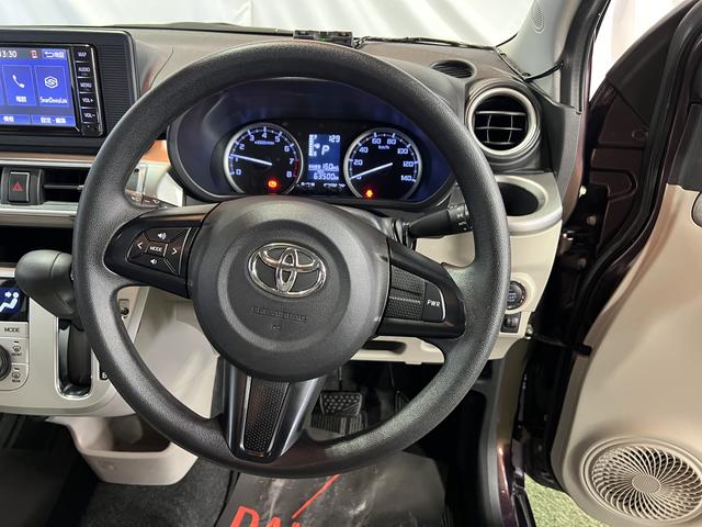 ピクシスジョイＦ　Ｘ　ＳＡIIIナビ　バックカメラ　ＥＴＣ　ステアリングスイッチ　キーフリーシステム　オートエアコン　電動格納ミラー　取扱説明書　認定中古車　ＣＶＴ　６６０（香川県）の中古車