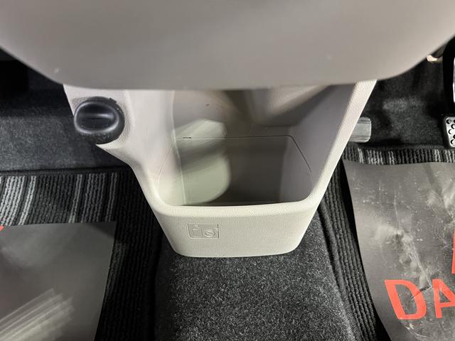 ピクシスジョイＦ　Ｘ　ＳＡIIIナビ　バックカメラ　ＥＴＣ　ステアリングスイッチ　キーフリーシステム　オートエアコン　電動格納ミラー　取扱説明書　認定中古車　ＣＶＴ　６６０（香川県）の中古車