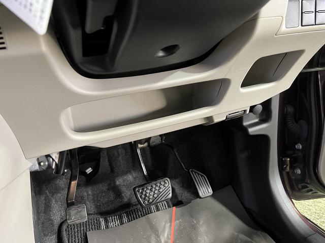 ピクシスジョイＦ　Ｘ　ＳＡIIIナビ　バックカメラ　ＥＴＣ　ステアリングスイッチ　キーフリーシステム　オートエアコン　電動格納ミラー　取扱説明書　認定中古車　ＣＶＴ　６６０（香川県）の中古車