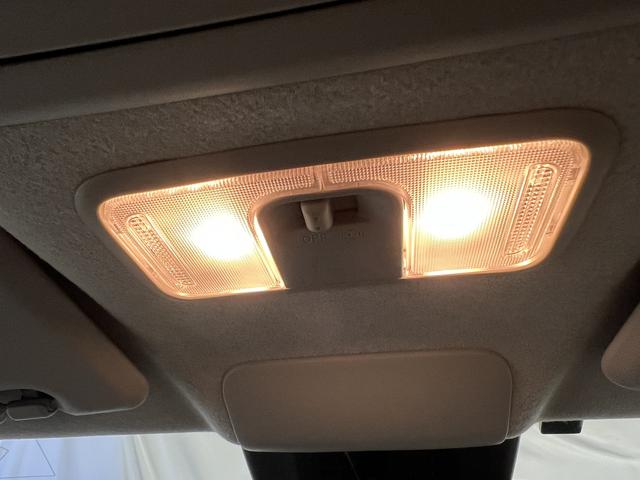 ピクシスジョイＦ　Ｘ　ＳＡIIIナビ　バックカメラ　ＥＴＣ　ステアリングスイッチ　キーフリーシステム　オートエアコン　電動格納ミラー　取扱説明書　認定中古車　ＣＶＴ　６６０（香川県）の中古車