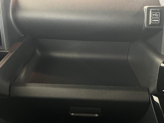 タントカスタムＸディスプレイオーディオ　バックカメラ　シートヒーター　ステアリングスイッチ　キーフリーシステム　オートエアコン　認定中古車　ＣＶＴ　６６０（香川県）の中古車