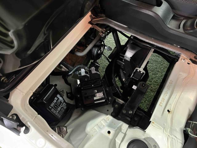 ハイゼットトラックスタンダード　エアコン・パワステレス純正ラジオ　取扱説明書　スペアタイヤ　認定中古車　５速ＭＴ　６６０（香川県）の中古車