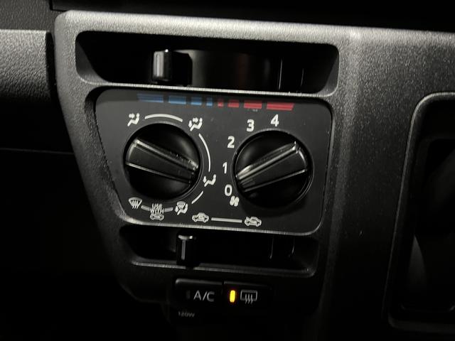 ハイゼットカーゴＤＸラジオ　キーレス　エアコン　取扱説明書　保証書　認定中古車　ＣＶＴ　６６０（香川県）の中古車