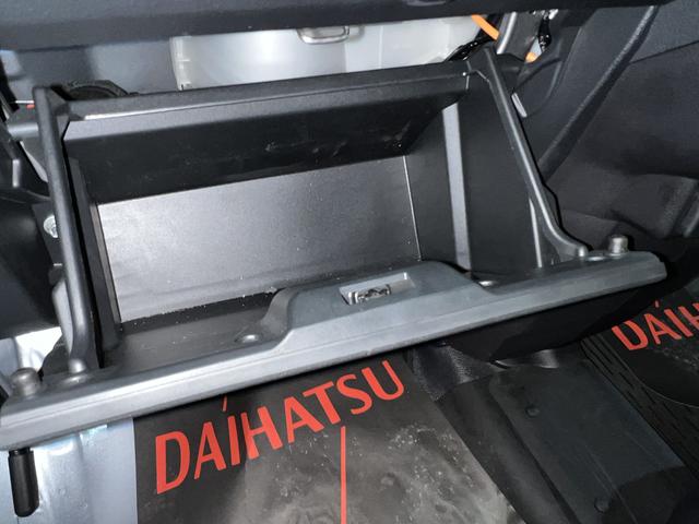 ハイゼットカーゴＤＸラジオ　キーレス　エアコン　取扱説明書　保証書　認定中古車　ＣＶＴ　６６０（香川県）の中古車