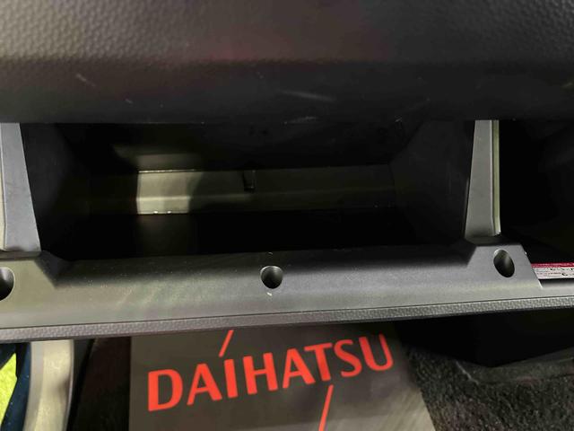 トールカスタムＧナビ　パノラマカメラ　ドラレコ　ＥＴＣ　ステアリングスイッチ　キーフリー　オートエアコン　サンシェード　両側パワースライドドア　認定中古車　ＣＶＴ　６６０（香川県）の中古車