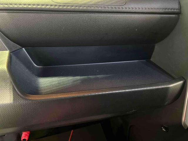 トールカスタムＧナビ　パノラマカメラ　ドラレコ　ＥＴＣ　ステアリングスイッチ　キーフリー　オートエアコン　サンシェード　両側パワースライドドア　認定中古車　ＣＶＴ　６６０（香川県）の中古車