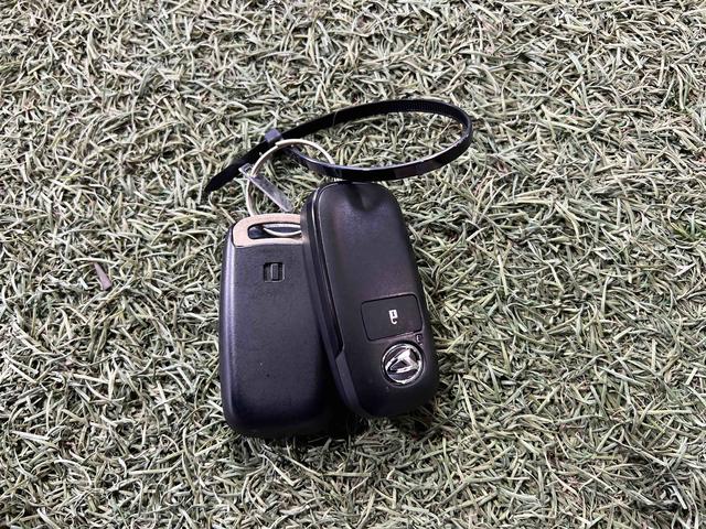 ロッキープレミアムナビ　バックカメラ　ドラレコ　シートヒーター　ステアリングスイッチ　オートエアコン　キーフリー　認定中古車　１０００（香川県）の中古車