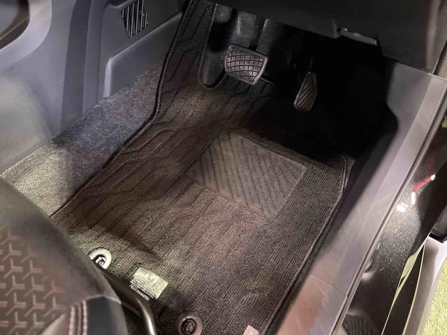 ロッキープレミアムナビ　バックカメラ　ドラレコ　シートヒーター　ステアリングスイッチ　オートエアコン　キーフリー　認定中古車　１０００（香川県）の中古車