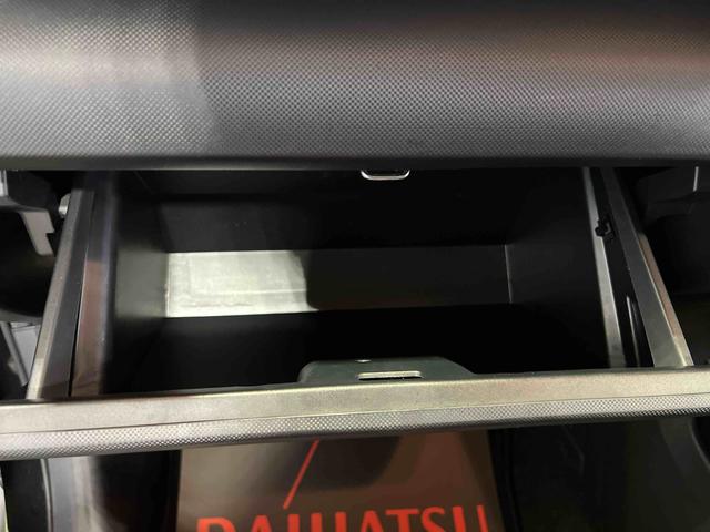 ロッキープレミアムナビ　バックカメラ　ドラレコ　シートヒーター　ステアリングスイッチ　オートエアコン　キーフリー　認定中古車　１０００（香川県）の中古車