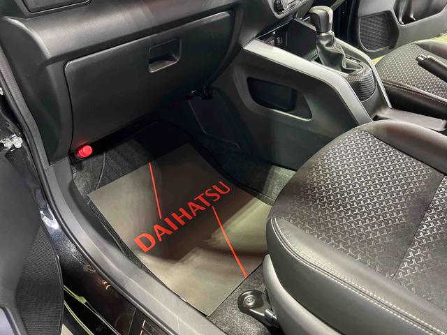 ロッキープレミアムナビ　バックカメラ　ドラレコ　シートヒーター　ステアリングスイッチ　オートエアコン　キーフリー　認定中古車　１０００（香川県）の中古車