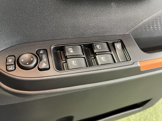 タントファンクロスターボディスプレイオーディオ　バックカメラ　ＥＴＣ　ステアリングスイッチ　シートヒーター　オートエアコン　キーフリー　認定中古車　ＣＶＴ　６６０（香川県）の中古車