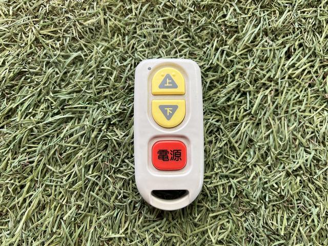 タントスローパーＬＳＡ　リヤシートツキシヨウ福祉車両　ナビ　キーレス　電動格納ミラー　エアコン　車いす昇降機　操作用リモコン　取扱説明書　保証書　認定中古車　ＣＶＴ　６６０（香川県）の中古車