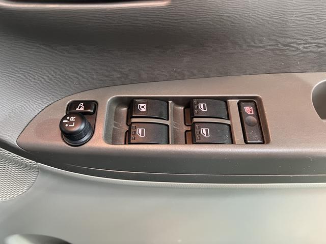 タントスローパーＬＳＡ　リヤシートツキシヨウ福祉車両　ナビ　キーレス　電動格納ミラー　エアコン　車いす昇降機　操作用リモコン　取扱説明書　保証書　認定中古車　ＣＶＴ　６６０（香川県）の中古車