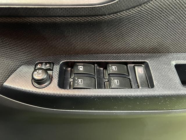 ムーヴX SAIIIナビ ETC シートヒーター キーフリー オートエアコン オートライト 認定中古車 CVT 660(香川県)の中古車