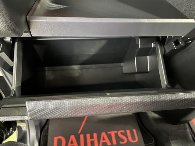 タントカスタムRSバックカメラ シートヒーター キーフリー 助手席ピラーレス ステアリングスイッチ サンシェード シートテーブル オートライト 認定中古車 CVT 660(香川県)の中古車