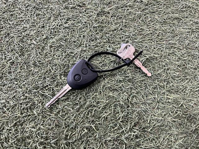 ハイゼットカーゴＤＸキーレス　オートライト　スマアシ　認定中古車　ＣＶＴ　６６０（香川県）の中古車