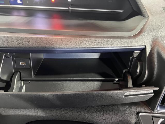 タントＸ９インチディスプレイオーディオ　バックカメラ　キーフリー　ステアリングスイッチ　サンシェード　シートヒーター　シートテーブル　パワースライドドア　ピラーレス　認定中古車　ＣＶＴ　６６０（香川県）の中古車