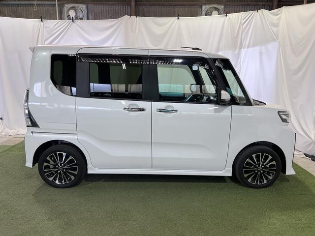 タントカスタムＲＳ４ＷＤ　純正ナビ　ドラレコ　ＥＴＣ　バックカメラ　ＴＶ　ラジオ　クルコン　両側パワースライドドア　ピラーレス　ステアリングスイッチ　サンシェード　シートテーブル　認定中古車　ＣＶＴ　６６０（香川県）の中古車